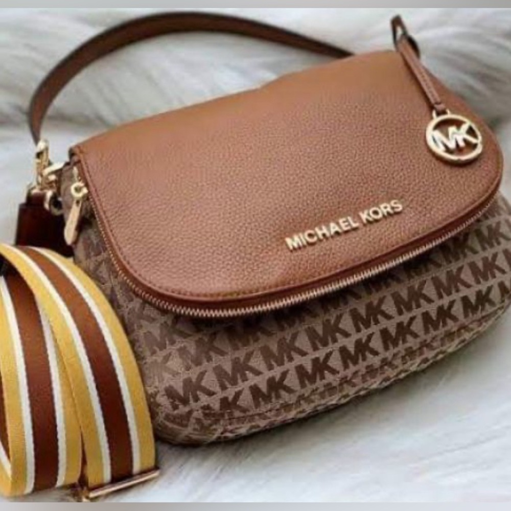 Michael Kors Flap Bedford Crossbody Leather Purse